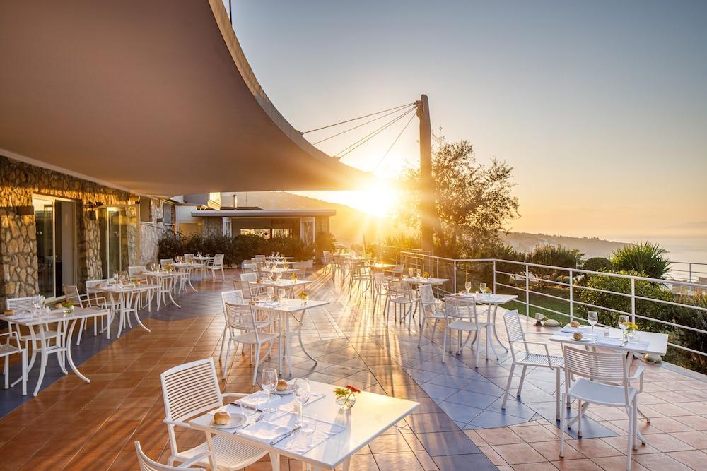 Art Hotel Gran Paradiso Sorrento Exteriör bild