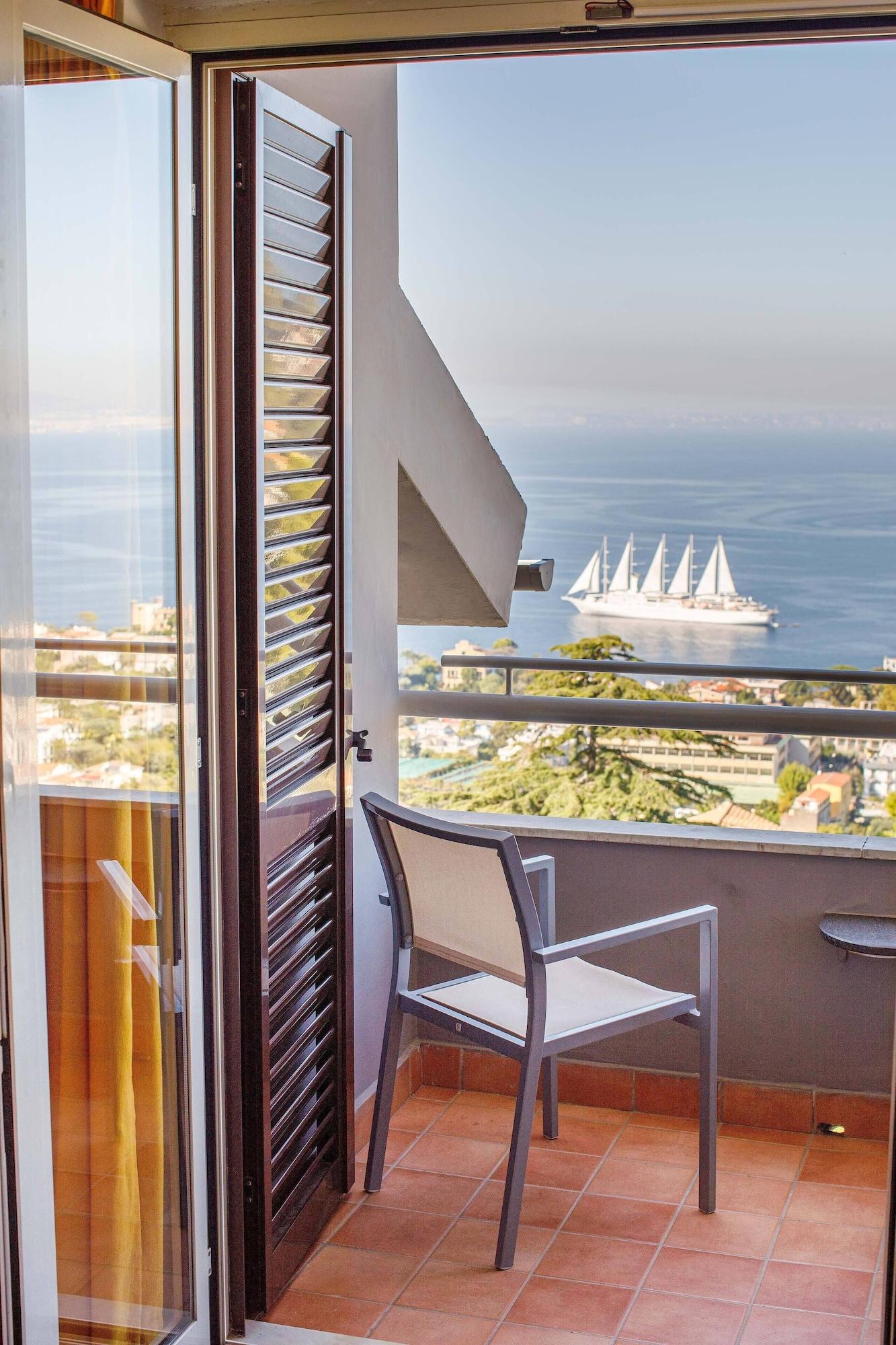 Art Hotel Gran Paradiso Sorrento Exteriör bild