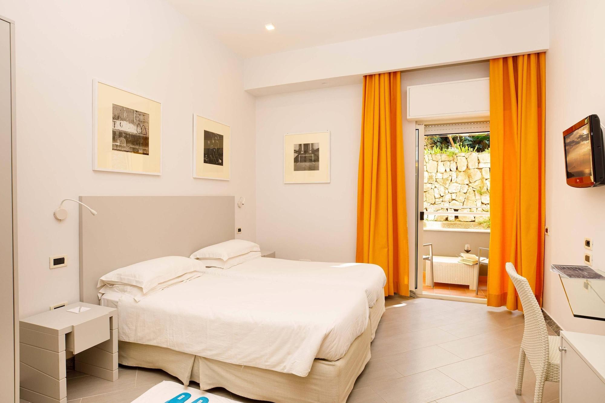 Art Hotel Gran Paradiso Sorrento Exteriör bild