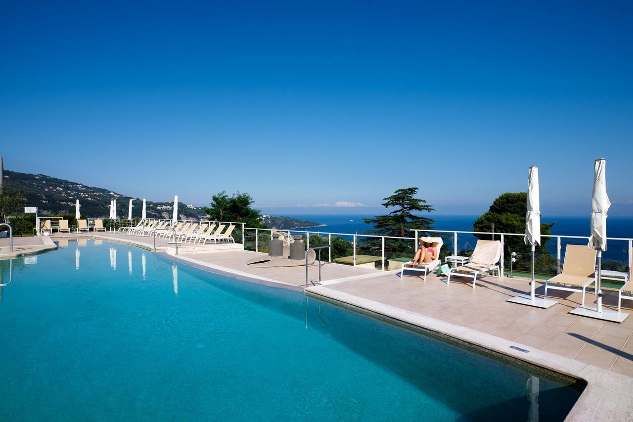 Art Hotel Gran Paradiso Sorrento Exteriör bild